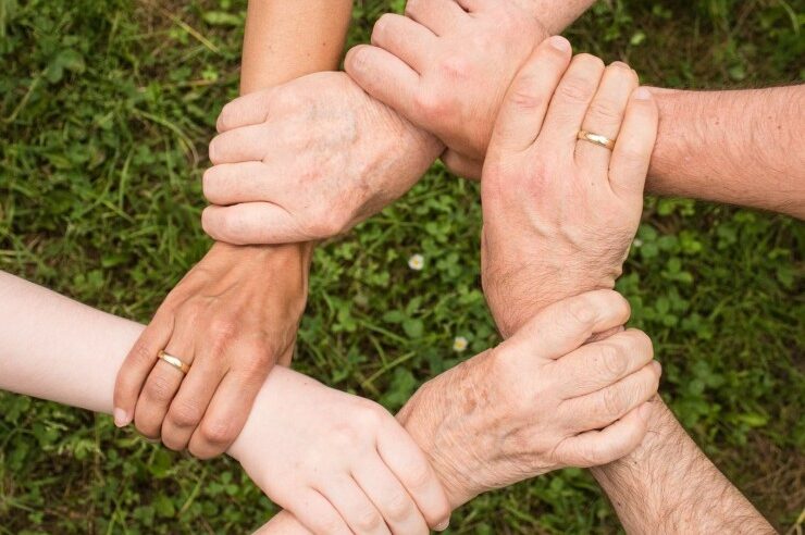 Elternkurse bei der LIFE Jugendhilfe: Gemeinsam zu einem harmonischen Familienleben