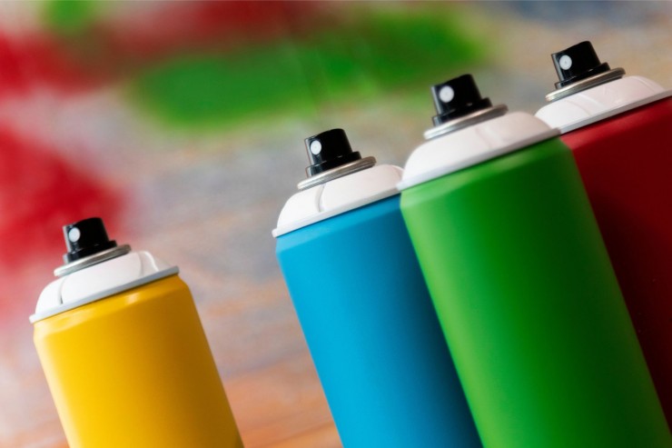 Farbe statt Uniform: Christian Ambühls kreative Gegenwelt zum Polizeialltag